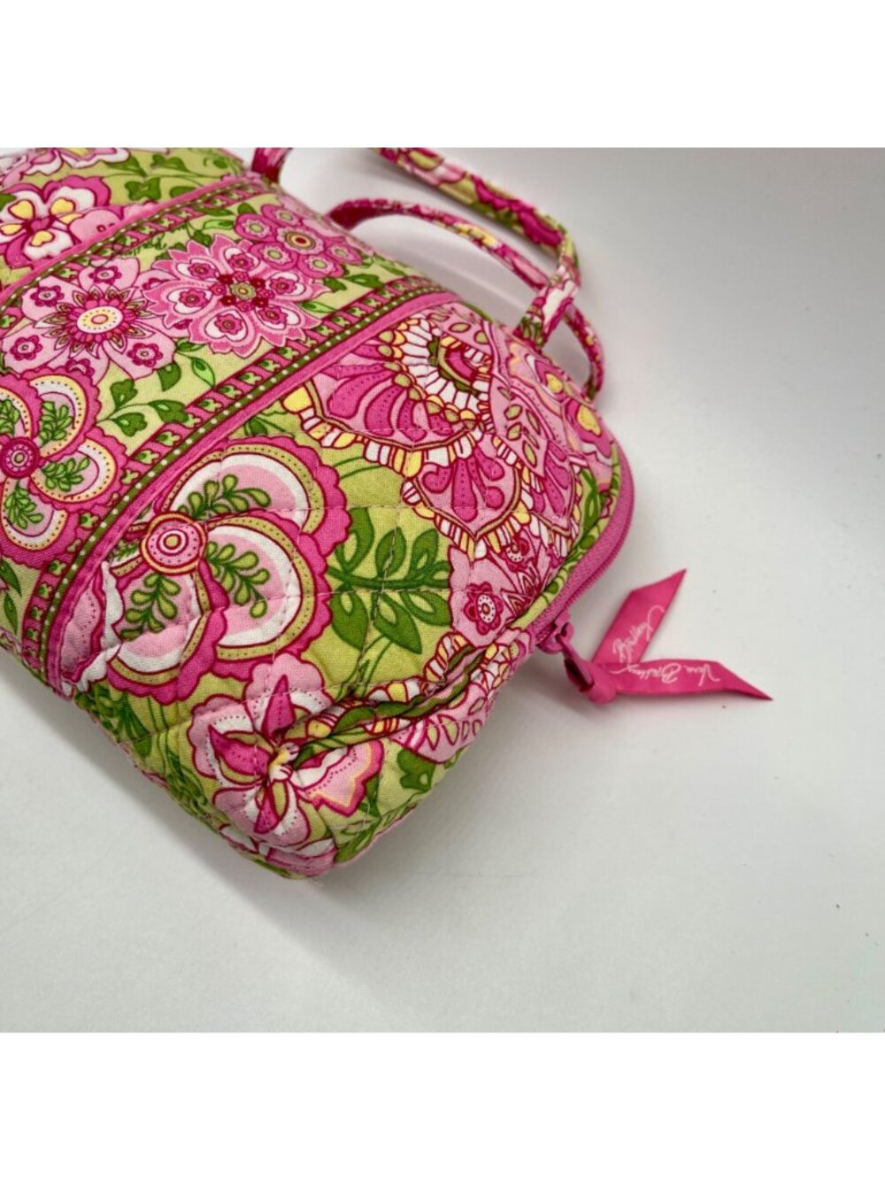 Vera Bradley Petal Pink Floral Quilted Makeup Bag - Picture 8 of 10